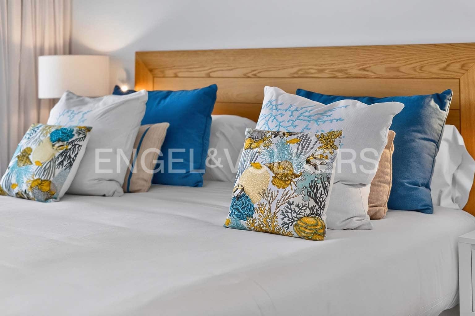 2 quarto Apartamento para venda em Guia de Isora com piscina garagem - 1 150 000 € (Ref: 10113290)