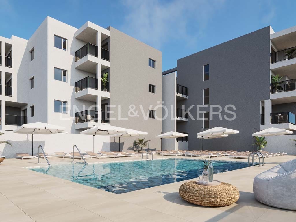 2 sypialnia Apartament na sprzedaż w El Medano z basenem - 450 000 € (Ref: 10135269)
