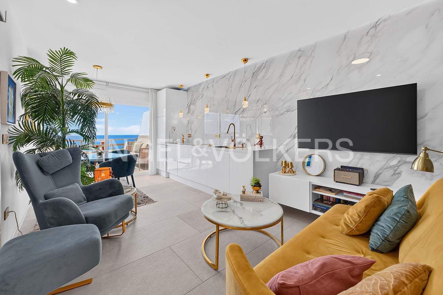1 soverom Leilighet til salgs i Costa Adeje med svømmebasseng - € 386 000 (Ref: 10145391)