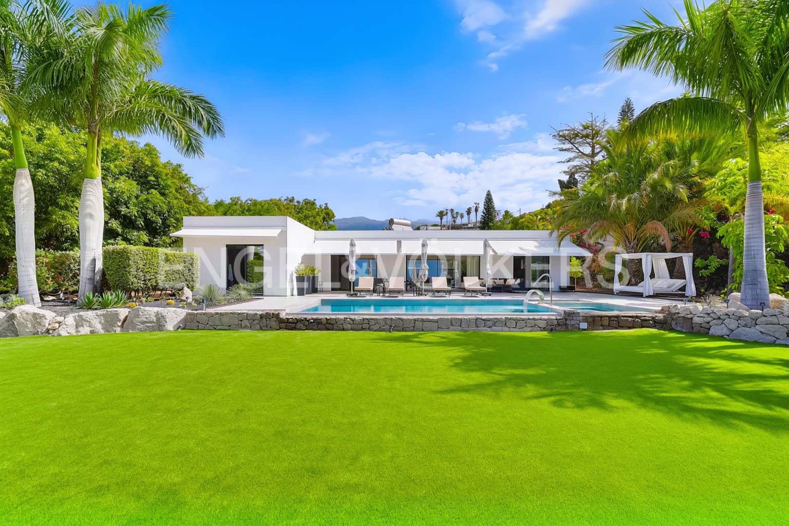2 camera da letto Villa in vendita in Marazul con piscina garage - 2.500.000 € (Rif: 10155867)
