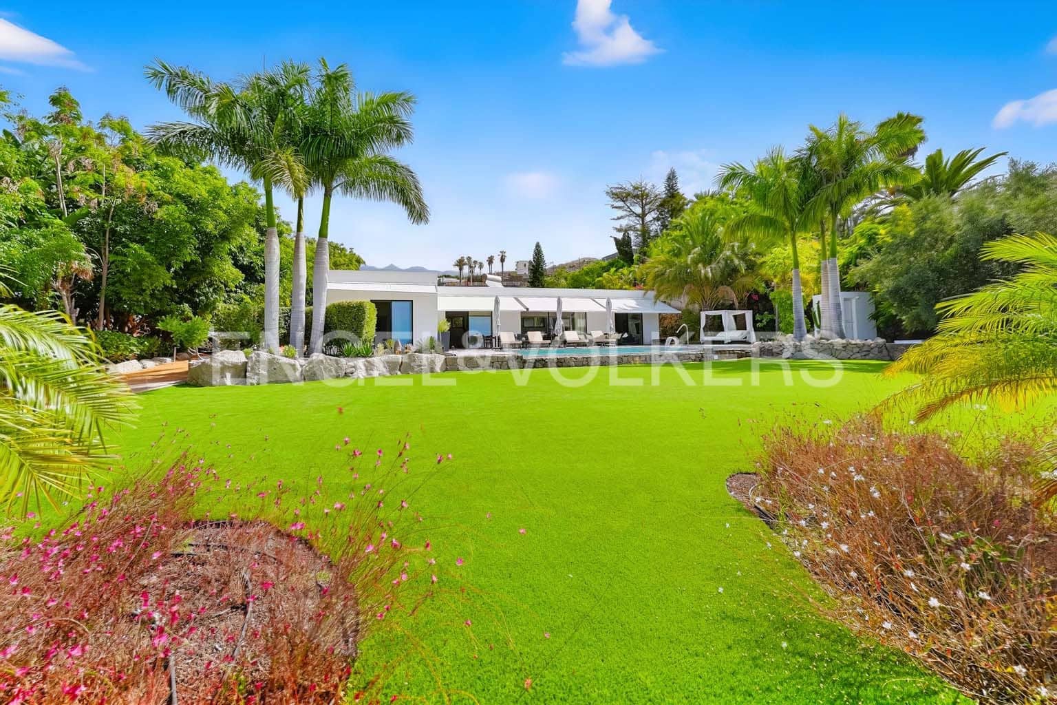 2 camera da letto Villa in vendita in Marazul con piscina garage - 2.500.000 € (Rif: 10155867)