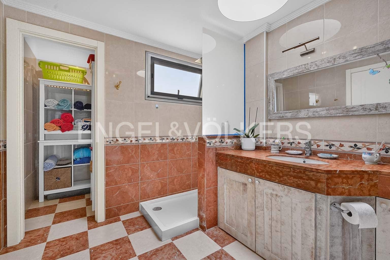 2 bedroom Villa for sale in La Tejita with pool garage - € 440,000 (Ref: 10155868)