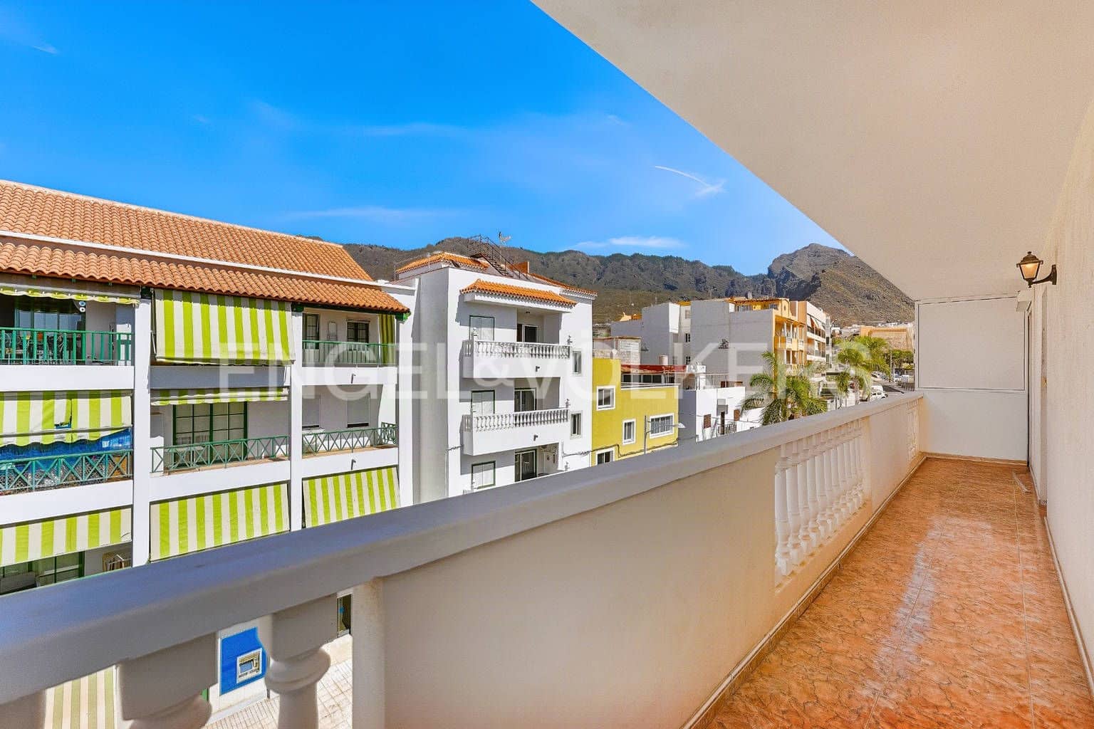 4 quarto Apartamento para venda em Adeje - 620 000 € (Ref: 10165443)