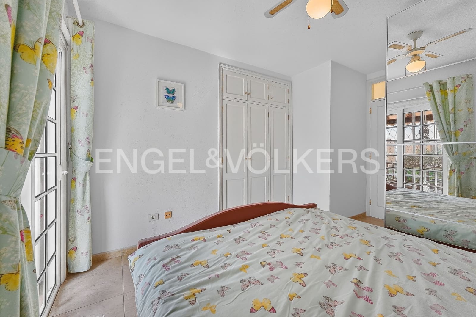 2 chambre Villa/Maison à vendre à Callao Salvaje avec piscine garage - 348 000 € (Ref: 10172289)