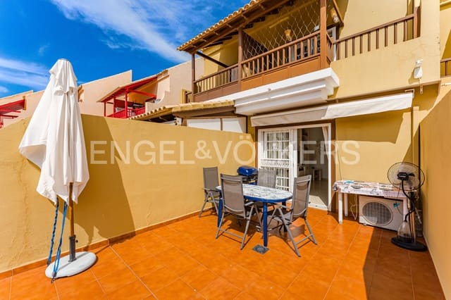 2 soverom Villa til salgs i Callao Salvaje, Adeje med svømmebasseng garasje - € 348 000 (Ref: 10172289)