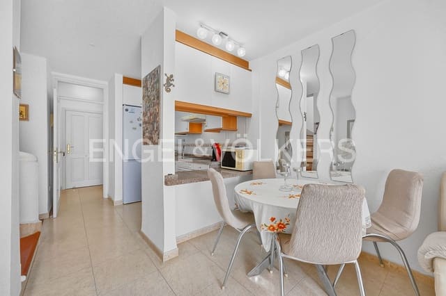 2 soverom Villa til salgs i Callao Salvaje, Adeje med svømmebasseng garasje - € 348 000 (Ref: 10172289)