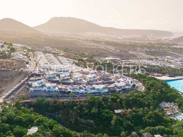 3 sovrum Villa till salu i Costa Adeje, Adeje med pool - 2 700 000 € (Ref: 7019838)