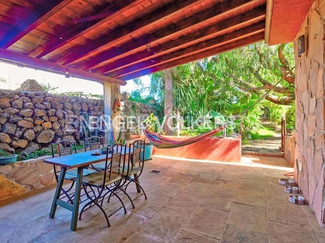 4 soveværelse Villa til salg i Charco del Pino, Granadilla de Abona med garage - € 489.000 (Ref: 7143265)