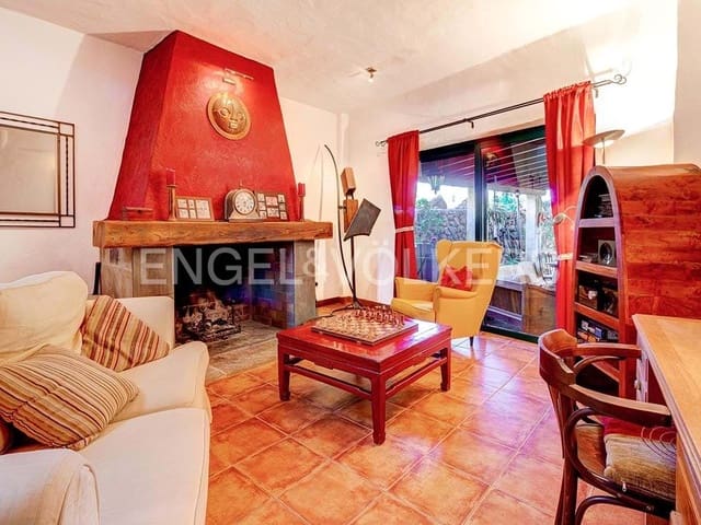 4 slaapkamer Villa te koop in Charco del Pino, Granadilla de Abona met garage - € 489.000 (Ref: 7143265)