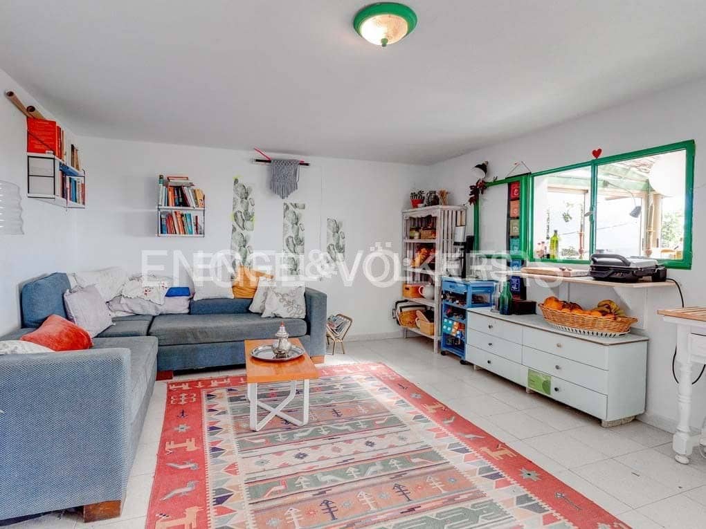 10 soveværelse Villa til salg i Granadilla de Abona med garage - € 660.000 (Ref: 7430028)