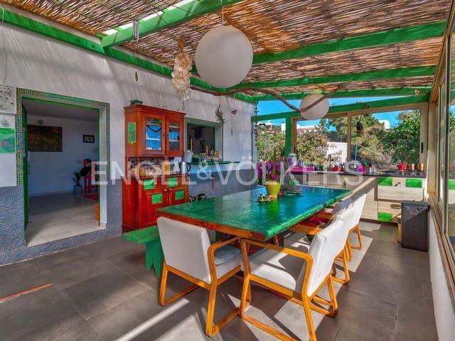 10 soverom Villa til salgs i Granadilla de Abona med garasje - € 660 000 (Ref: 7430028)