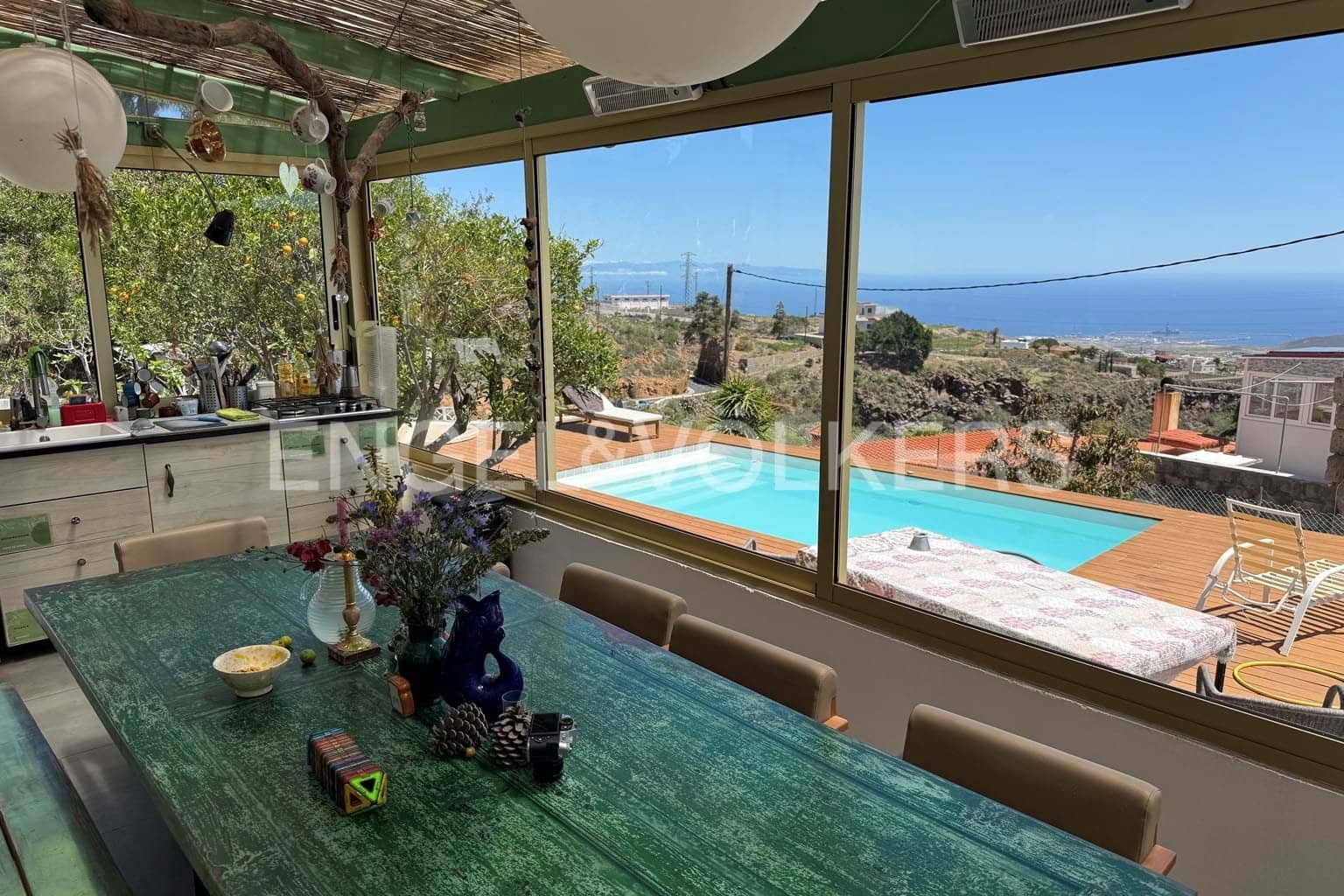 10 slaapkamer Villa te koop in Granadilla de Abona met garage - € 660.000 (Ref: 7430028)