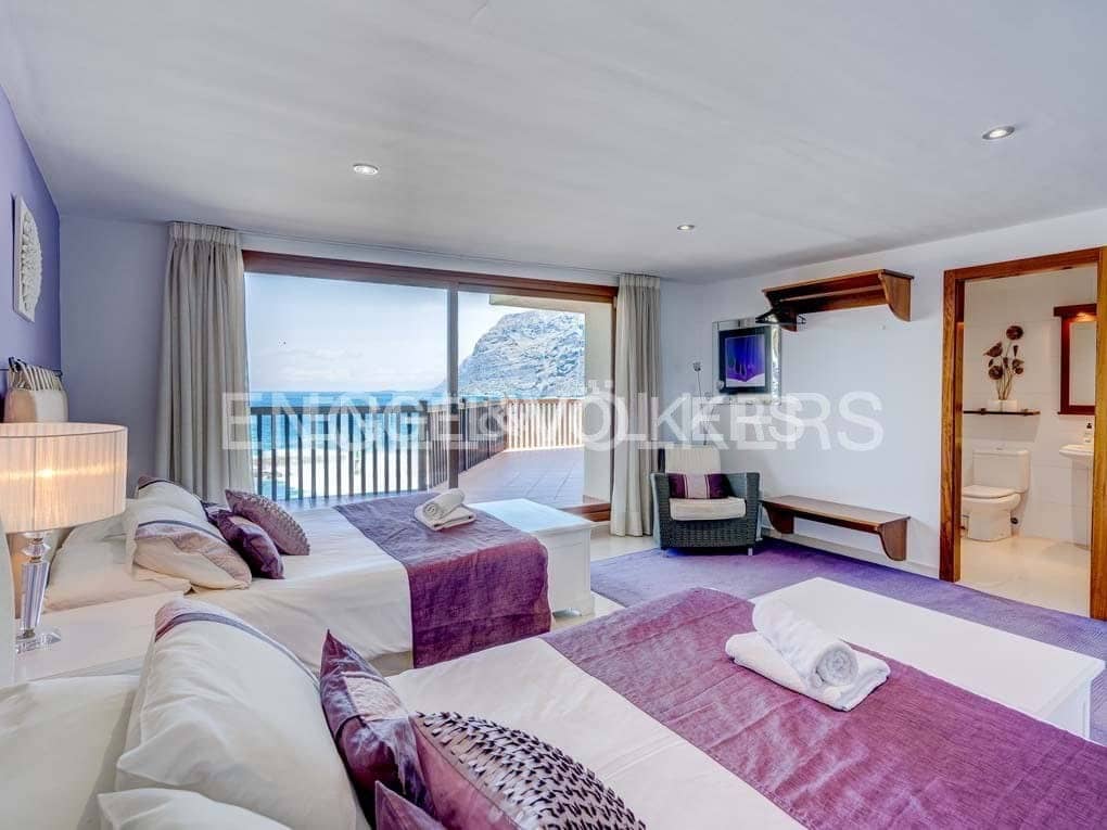 6 soveværelse Villa til salg i Los Gigantes med swimmingpool - € 3.900.000 (Ref: 7588652)