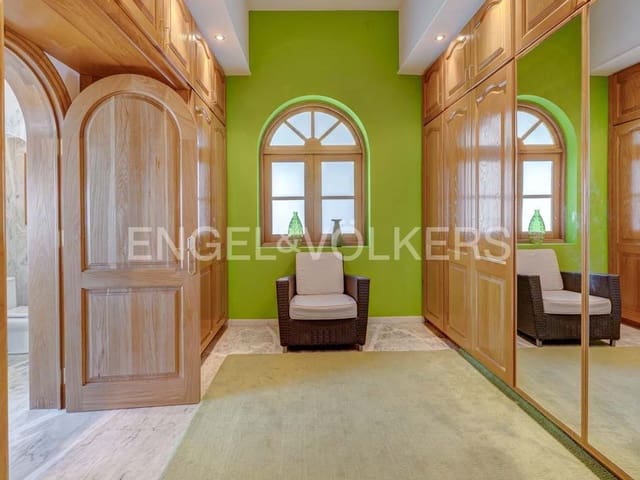 6 makuuhuone Huvila myytävänä paikassa Los Gigantes, Santiago del Teide mukana uima-altaan - 3 900 000 € (Ref: 7588652)