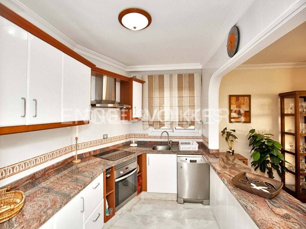 2 soveværelse Lejlighed til salg i Los Gigantes med swimmingpool - € 550.883 (Ref: 7776804)