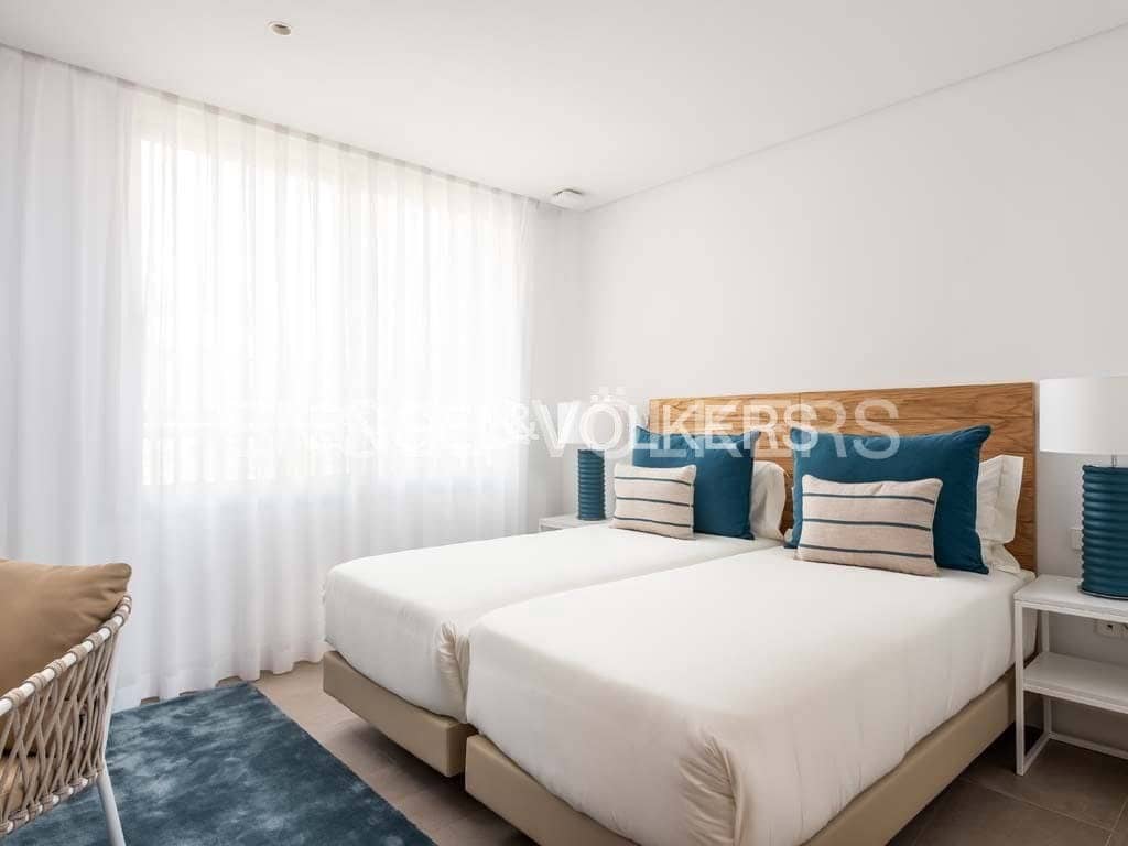 2 makuuhuone Huoneisto myytävänä paikassa Guia de Isora mukana uima-altaan - 900 000 € (Ref: 7776805)