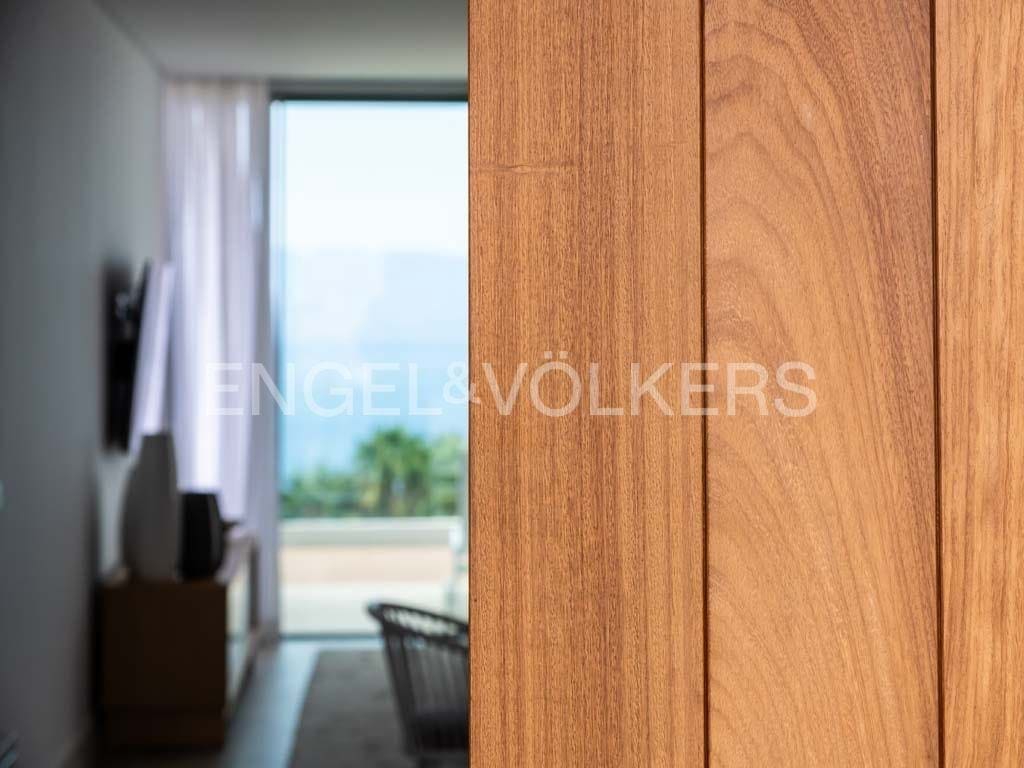 2 bedroom Apartment for sale in Guia de Isora with pool - € 900,000 (Ref: 7776805)