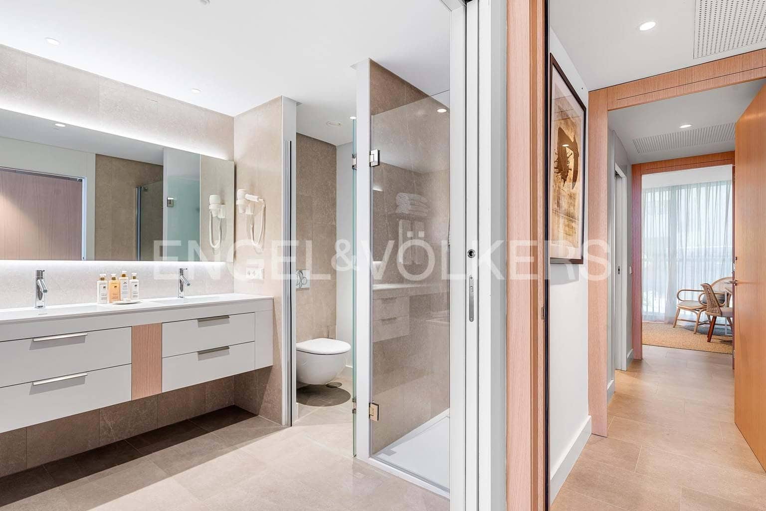 Apartamento de 2 habitaciones en Guía de Isora en venta con piscina - 945.000 € (Ref: 7776805)