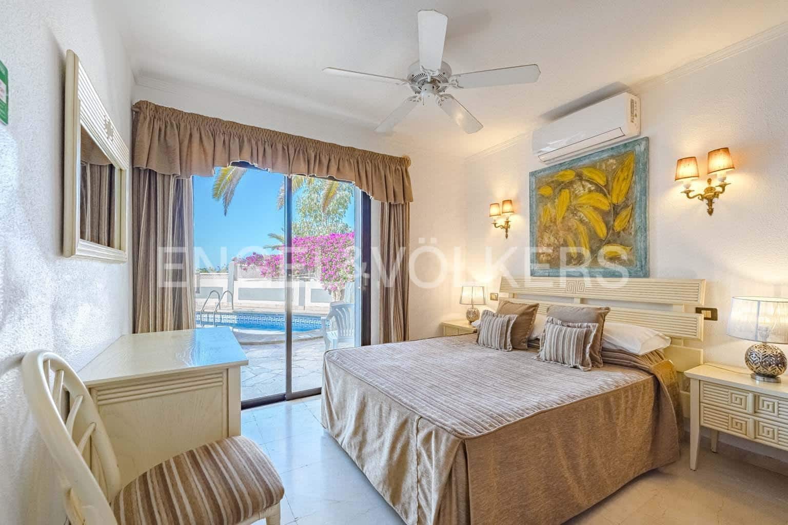 3 soveværelse Villa til salg i Los Gigantes med swimmingpool - € 545.000 (Ref: 7776812)