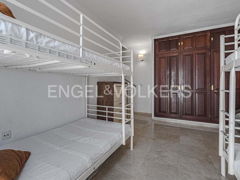 3 soveværelse Villa til salg i Los Gigantes med swimmingpool - € 545.000 (Ref: 7776812)