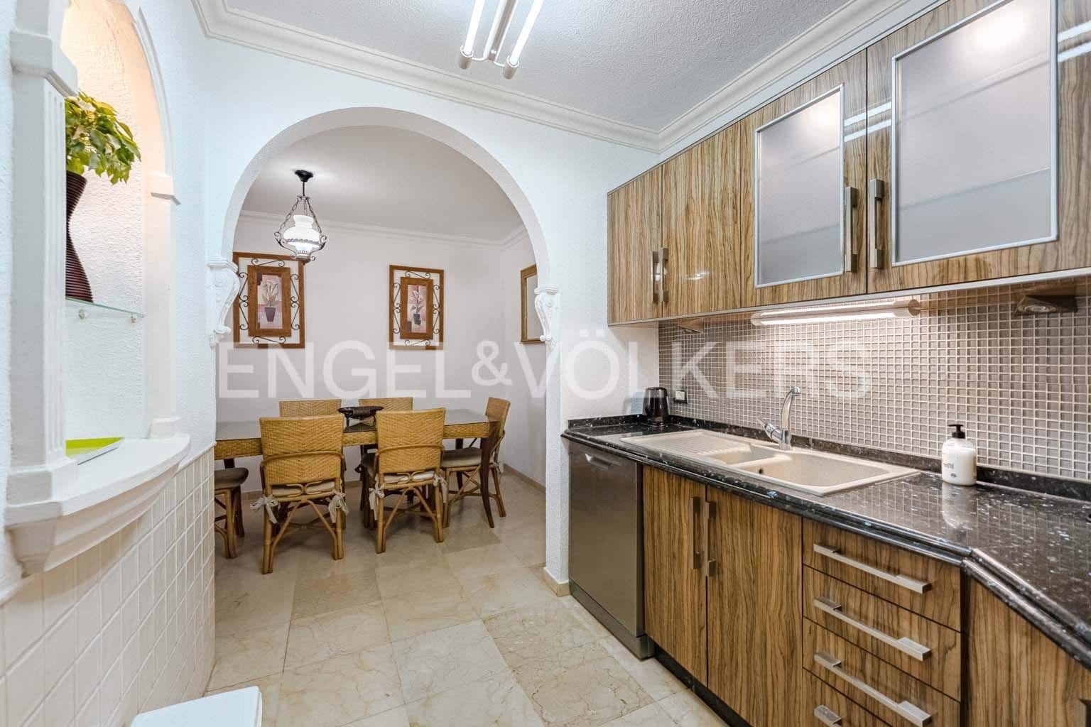 3 soveværelse Villa til salg i Los Gigantes med swimmingpool - € 545.000 (Ref: 7776812)