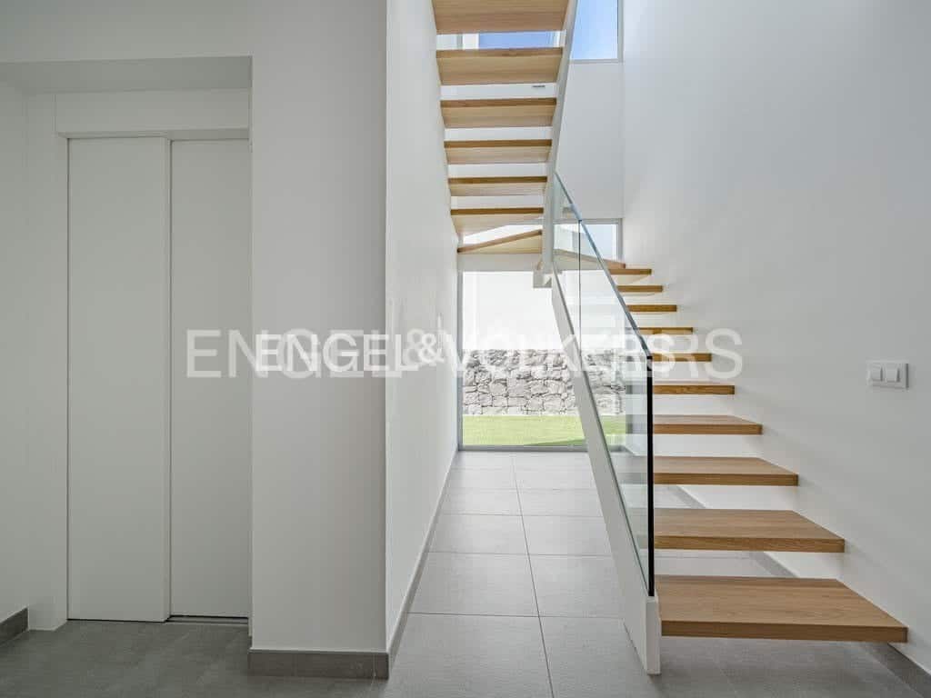 3 soveværelse Villa til salg i Marazul med swimmingpool - € 1.749.000 (Ref: 7776826)