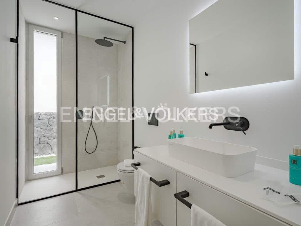 3 soveværelse Villa til salg i Marazul med swimmingpool - € 1.749.000 (Ref: 7776826)