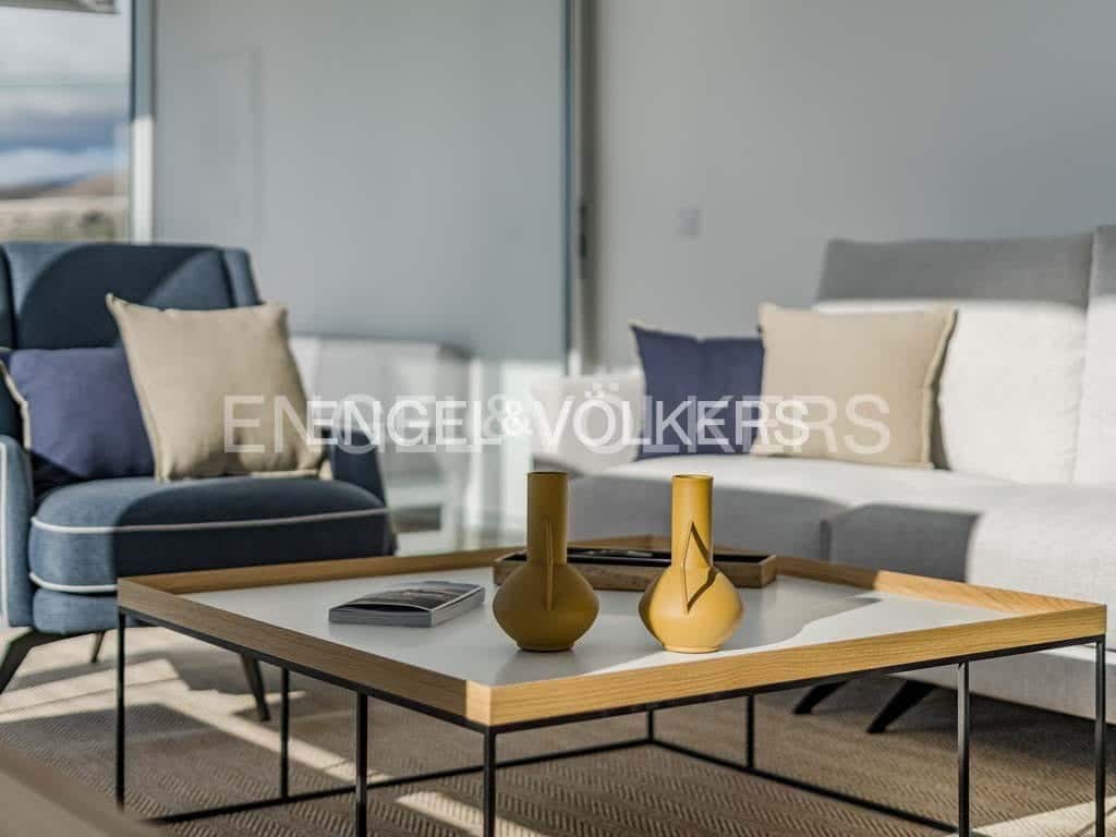 3 soveværelse Villa til salg i Marazul med swimmingpool - € 1.749.000 (Ref: 7776826)