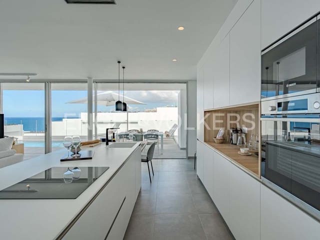 3 chambre Villa/Maison à vendre à Marazul, Adeje avec piscine - 1 749 000 € (Ref: 7776826)