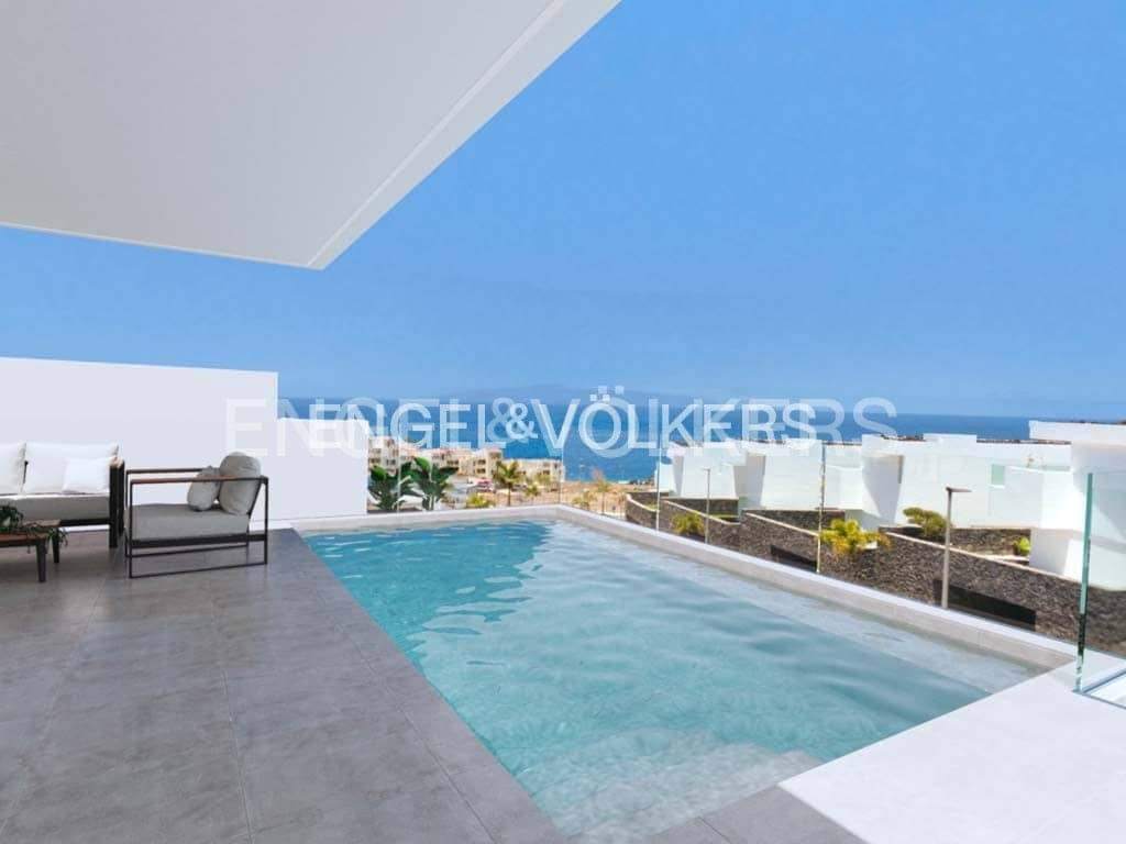 3 soveværelse Villa til salg i Marazul med swimmingpool - € 1.766.000 (Ref: 7776827)