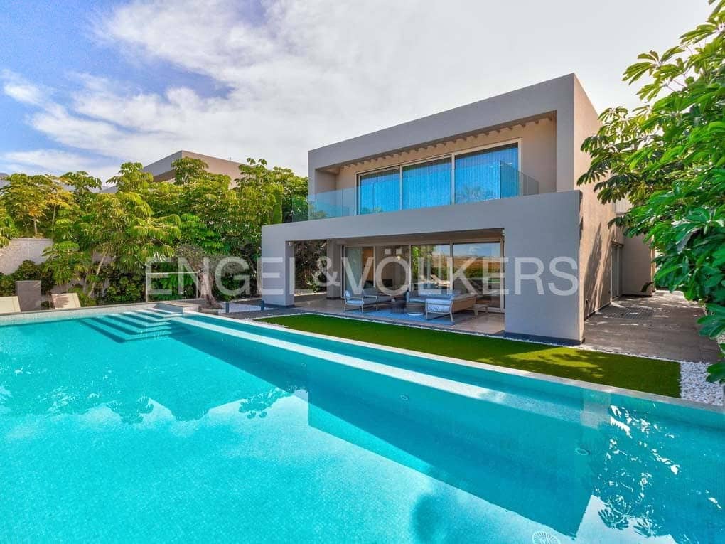 5 soveværelse Villa til salg i Costa Adeje med swimmingpool garage - € 4.300.000 (Ref: 7776833)