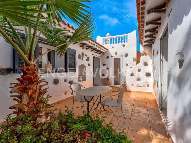 4 slaapkamer Villa te koop in La Escalona, Vilaflor - € 450.000 (Ref: 7776847)