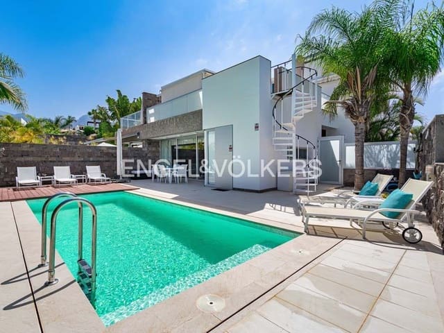 5 quarto Moradia para venda em Costa Adeje, Adeje com piscina garagem - 3 200 000 € (Ref: 7788536)