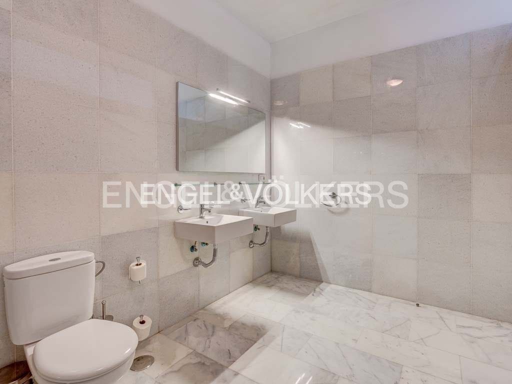 5 soveværelse Villa til salg i Costa Adeje med swimmingpool garage - € 3.200.000 (Ref: 7788536)