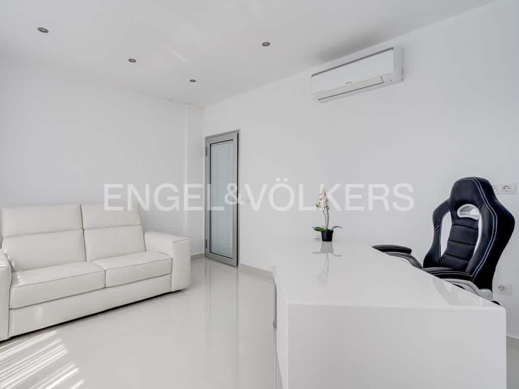 5 soveværelse Villa til salg i Costa Adeje med swimmingpool garage - € 3.200.000 (Ref: 7788536)