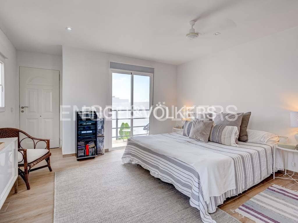 7 soveværelse Villa til salg i Roque del Conde med swimmingpool garage - € 1.800.000 (Ref: 7810552)