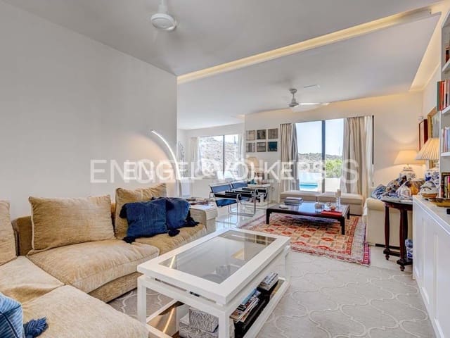 7 soveværelse Villa til salg i Roque del Conde, Adeje med swimmingpool garage - € 1.800.000 (Ref: 7810552)