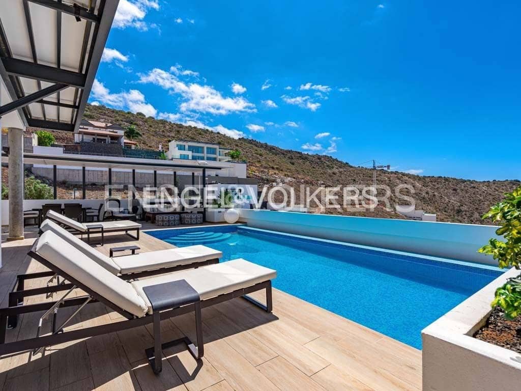 7 soveværelse Villa til salg i Roque del Conde med swimmingpool garage - € 1.800.000 (Ref: 7810552)