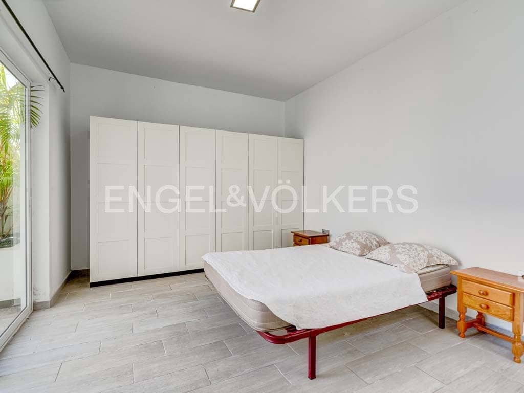 7 bedroom Villa for sale in Roque del Conde with pool garage - € 1,800,000 (Ref: 7810552)