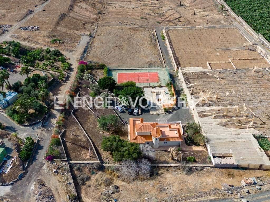 4 soveværelse Villa til salg i Marazul med swimmingpool garage - € 1.498.000 (Ref: 8031179)