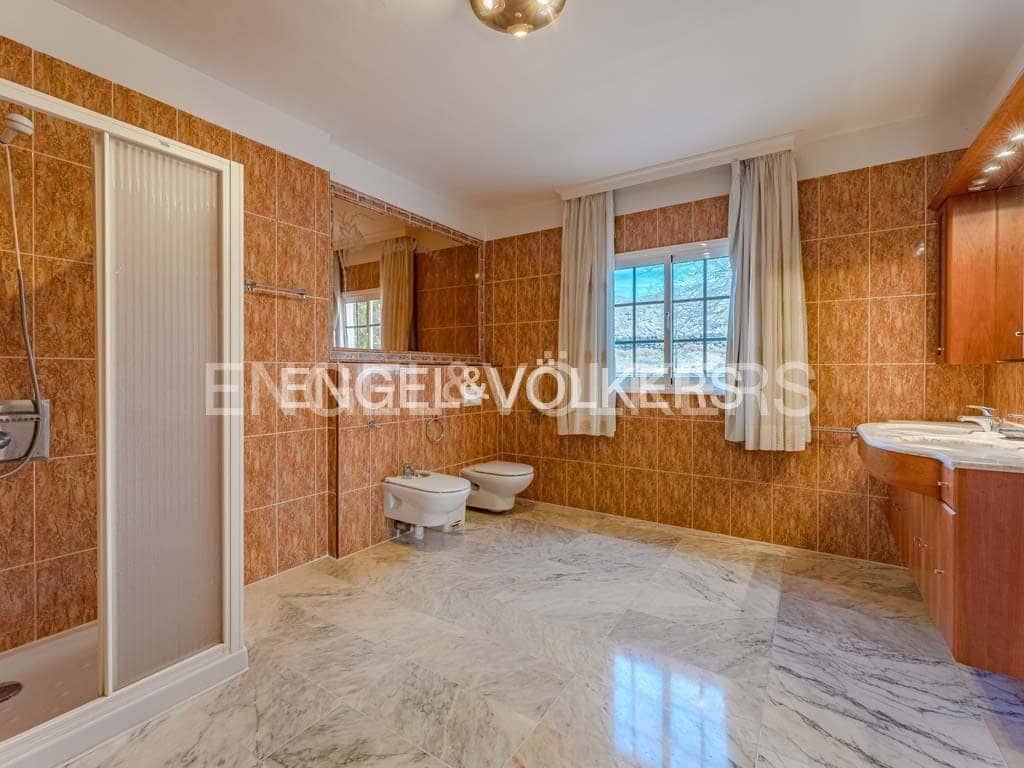 4 soveværelse Villa til salg i Marazul med swimmingpool garage - € 1.498.000 (Ref: 8031179)