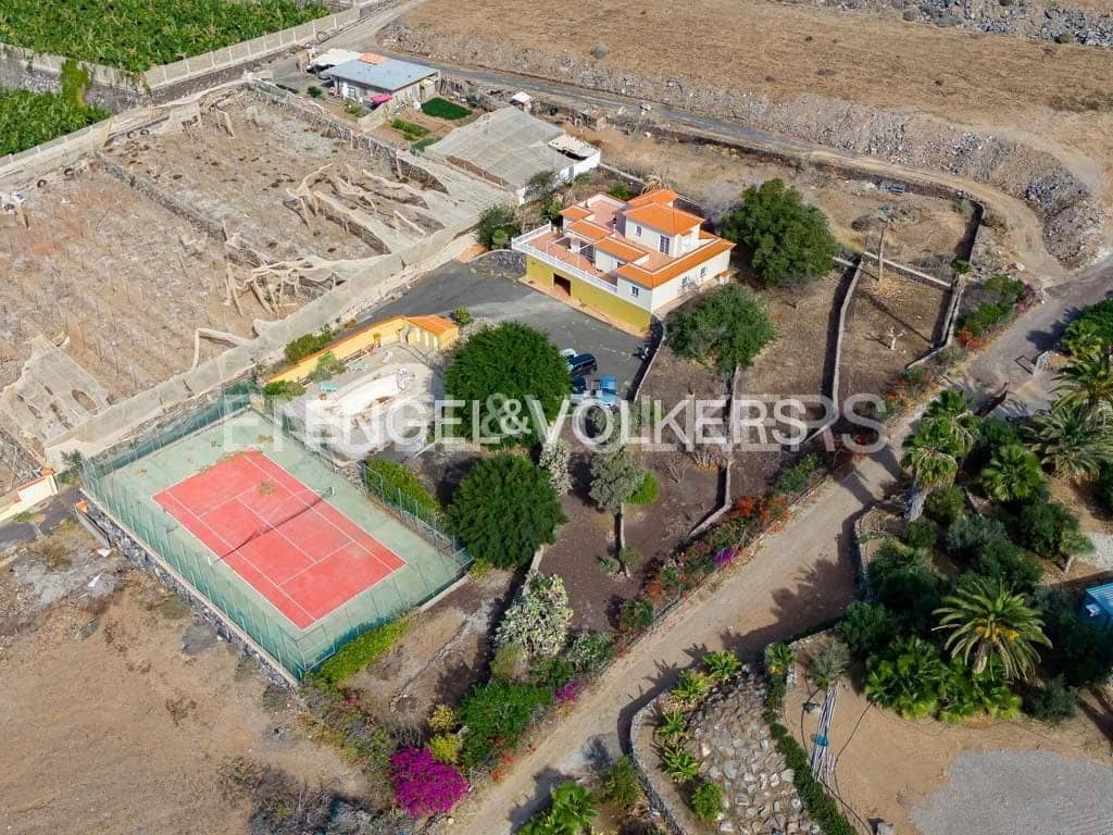 4 soveværelse Villa til salg i Marazul med swimmingpool garage - € 1.498.000 (Ref: 8031179)