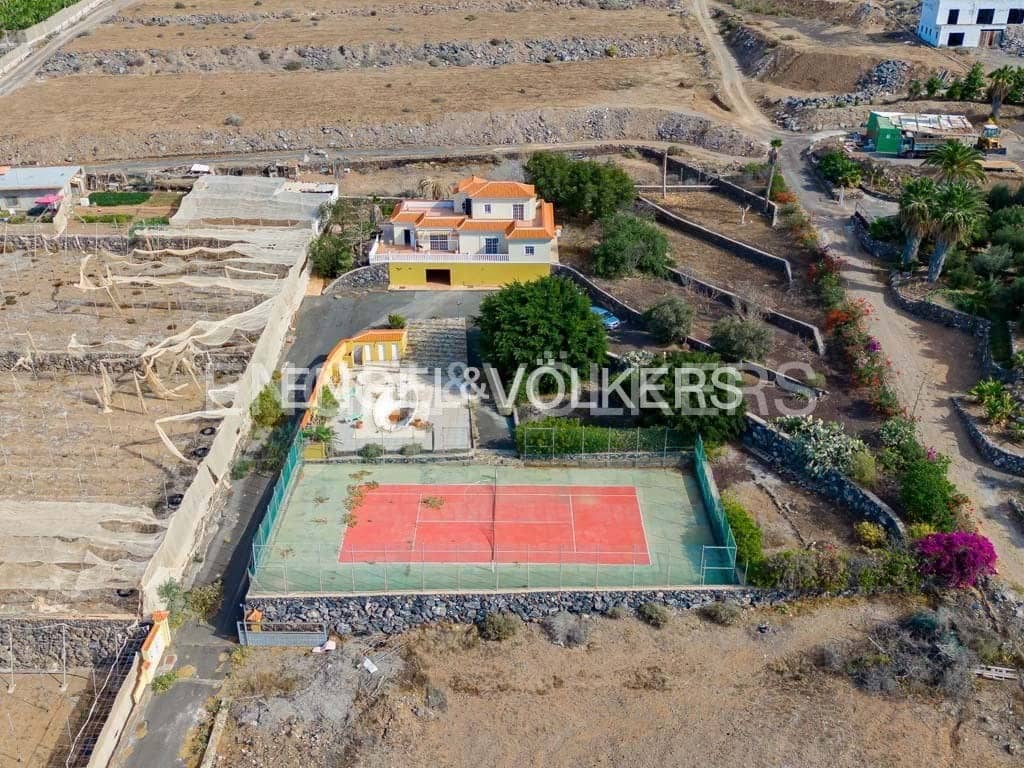 4 soveværelse Villa til salg i Marazul med swimmingpool garage - € 1.498.000 (Ref: 8031179)