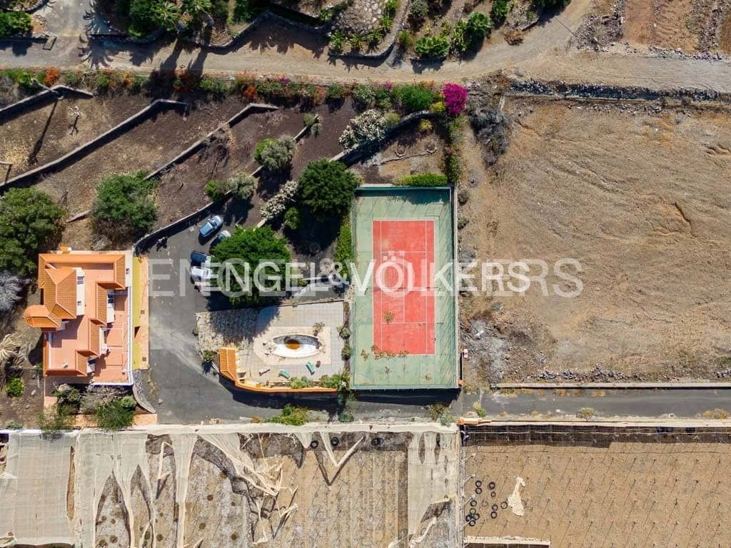 4 soveværelse Villa til salg i Marazul med swimmingpool garage - € 1.498.000 (Ref: 8031179)