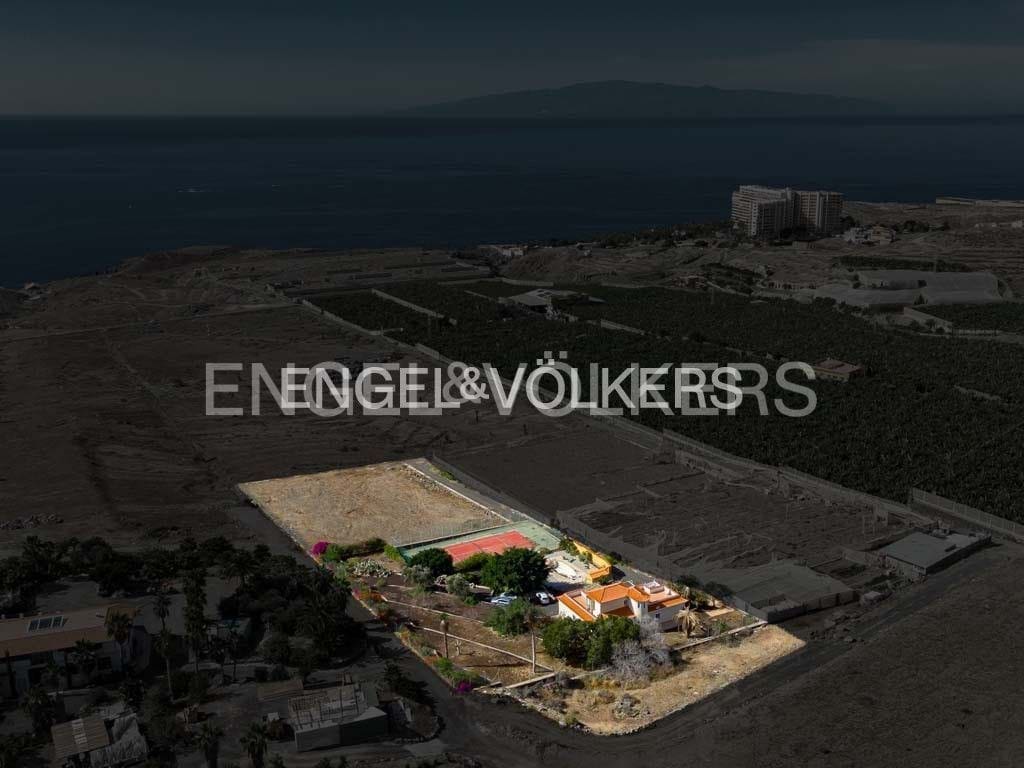 4 soveværelse Villa til salg i Marazul med swimmingpool garage - € 1.498.000 (Ref: 8031179)