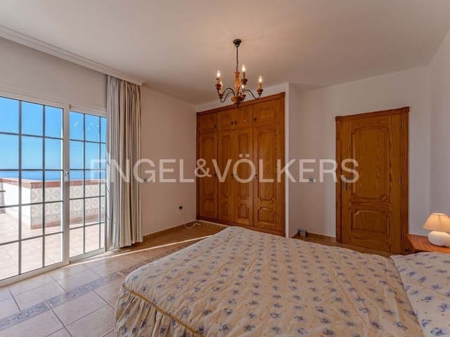 4 chambre Villa/Maison à vendre à Marazul, Adeje avec piscine garage - 1 498 000 € (Ref: 8031179)