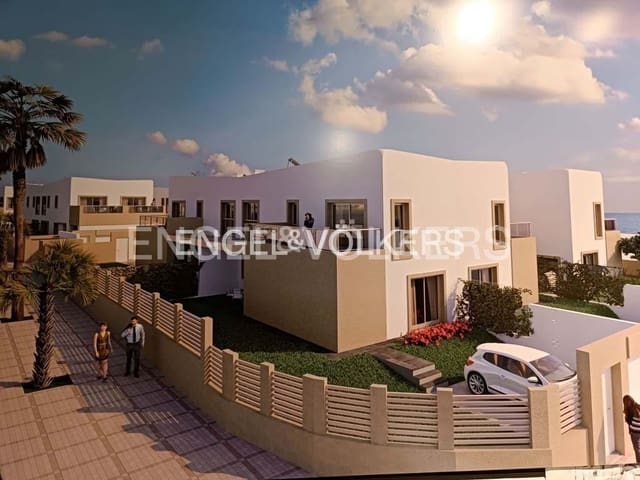 3 soveværelse Villa til salg i El Medano, Granadilla de Abona med swimmingpool - € 468.606 (Ref: 8064584)