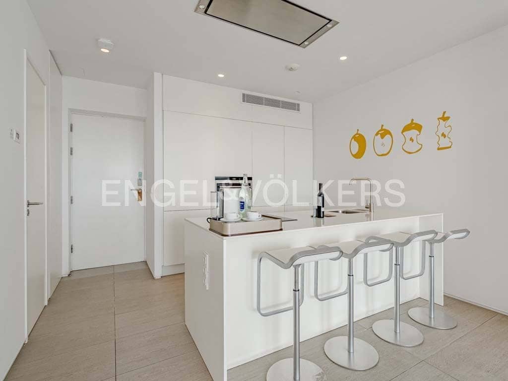 1 bedroom Apartment for sale in Costa Adeje with pool - € 499,000 (Ref: 8113601)