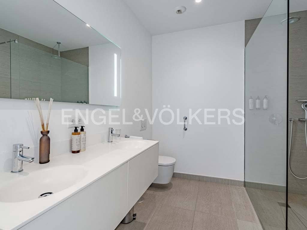 1 bedroom Apartment for sale in Costa Adeje with pool - € 499,000 (Ref: 8113601)