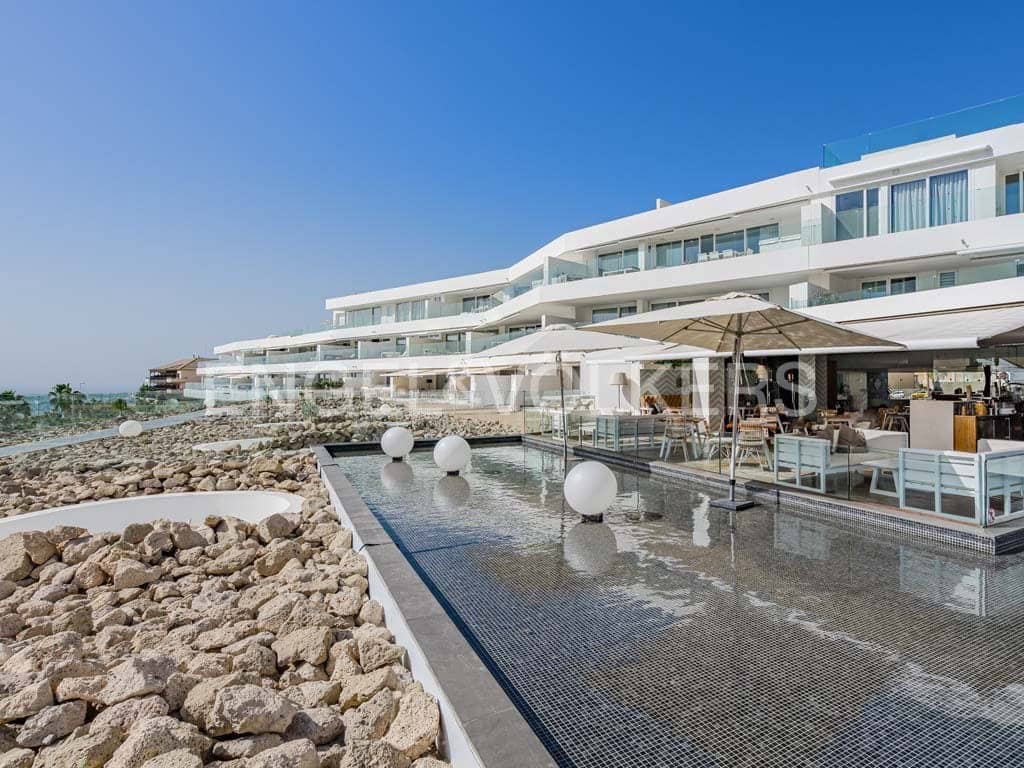 1 bedroom Apartment for sale in Costa Adeje with pool - € 499,000 (Ref: 8113601)